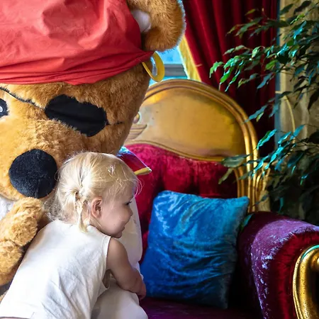 酒店 Pirates World 5*