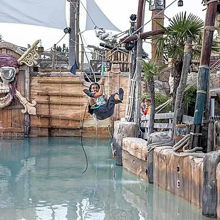 Szálloda Pirates World 5*